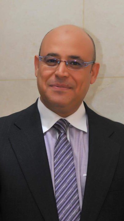 الدكتور سمير محمود