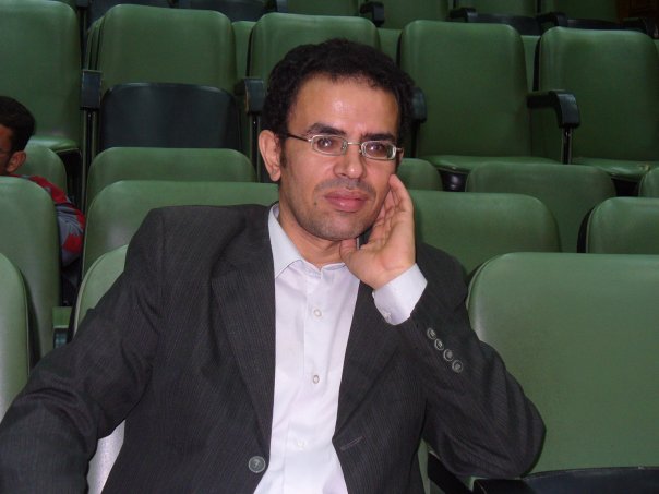 الروائي والأكاديمي د.عصام محمود