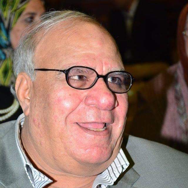 الكاتب أحمد عبد الكريم