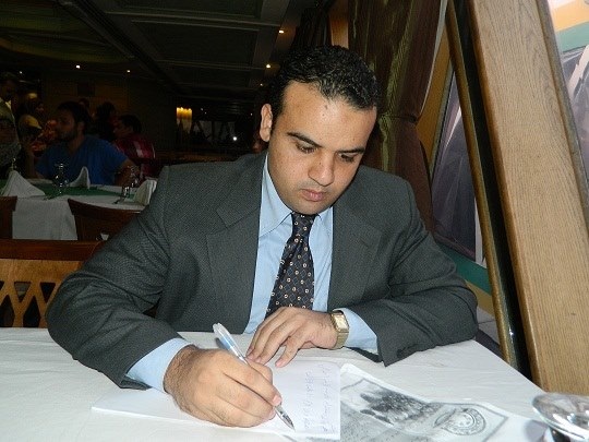 الكاتب الصحفي أحمد بدر نصار