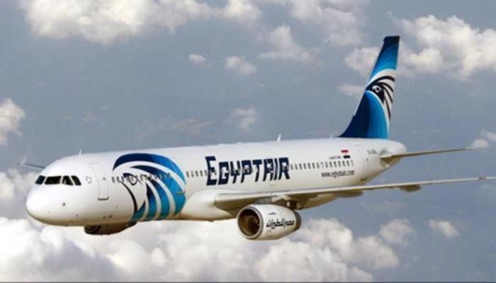 طائرة مصر للطيران