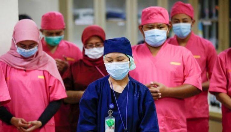 حزن الطاقم الطبي بسبب كورونا يضرب جنوب شرق آسيا